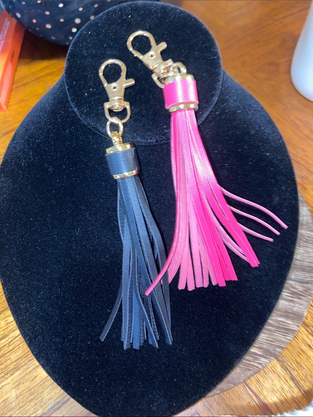 Two-Piece Leather Tassel Key & Card Holder Set - Pink & Black with Gold Hardware